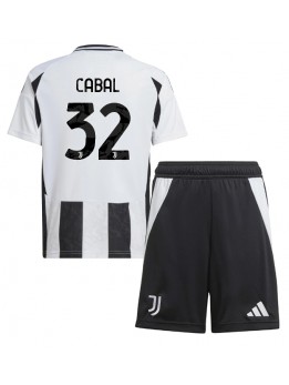 Juventus Juan Cabal #32 Heimtrikotsatz für Kinder 2024-25 Kurzarm (+ Kurze Hosen)